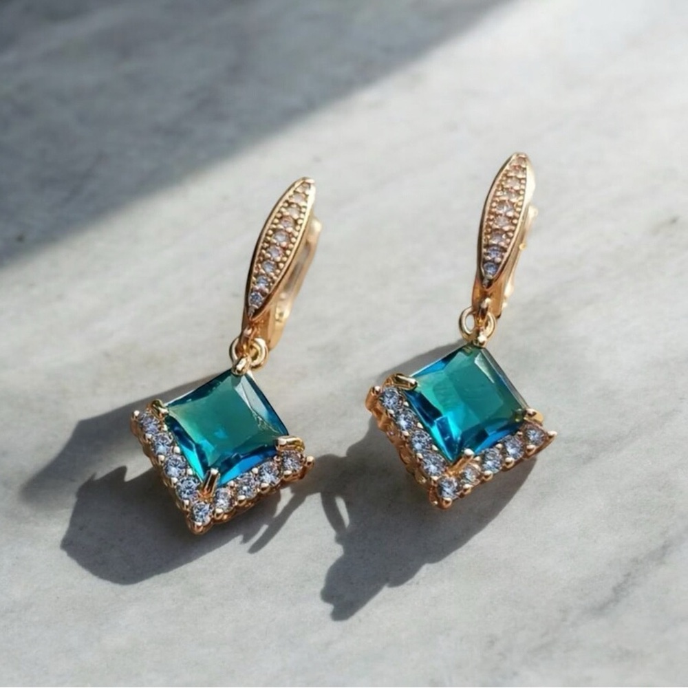 Elegant Simple Square Pendant Drop Earrings with Synthetic Crystal Zirconia